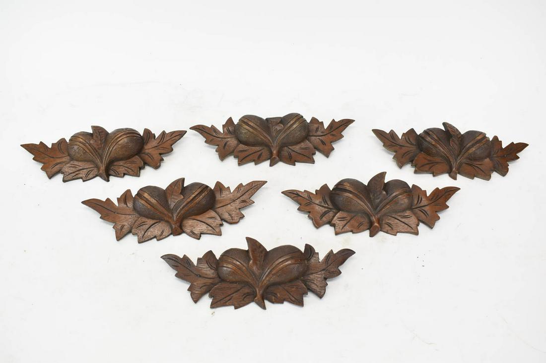 Six Victorian Walnut Wood Carved Pulls (1 of 4)