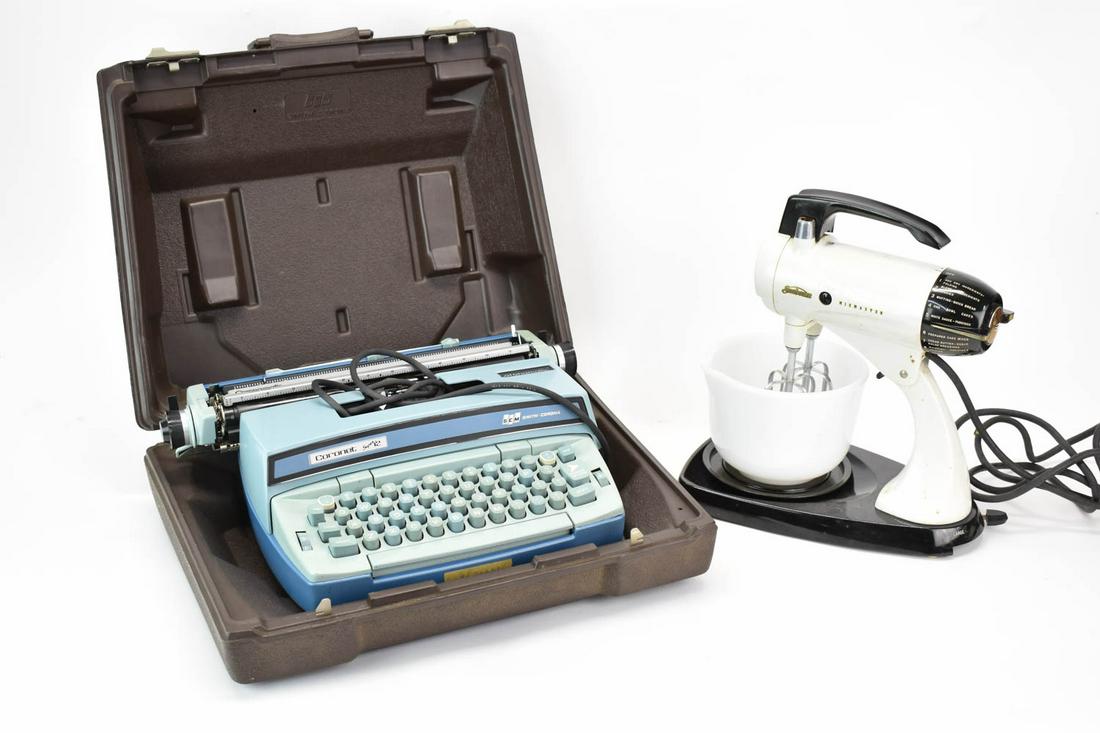 Vintage Sunbeam Mix Master Mixer (1 of 15)