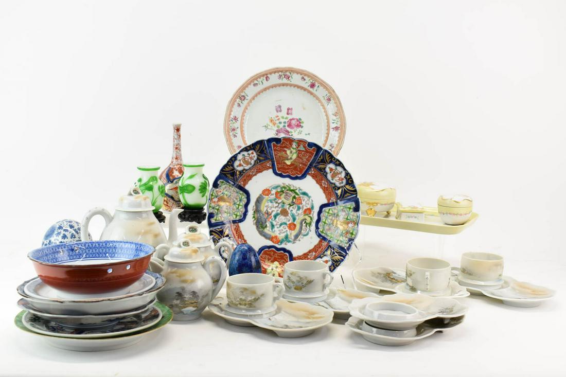 Group of Asian Porcelain Items (1 of 20)