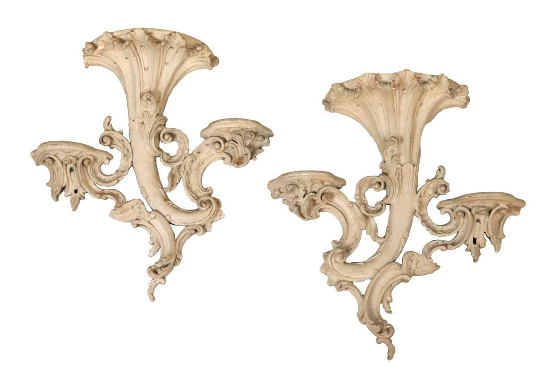 Pair of Rococo Style Grey-Painted Wall Brackets (1 of 11)