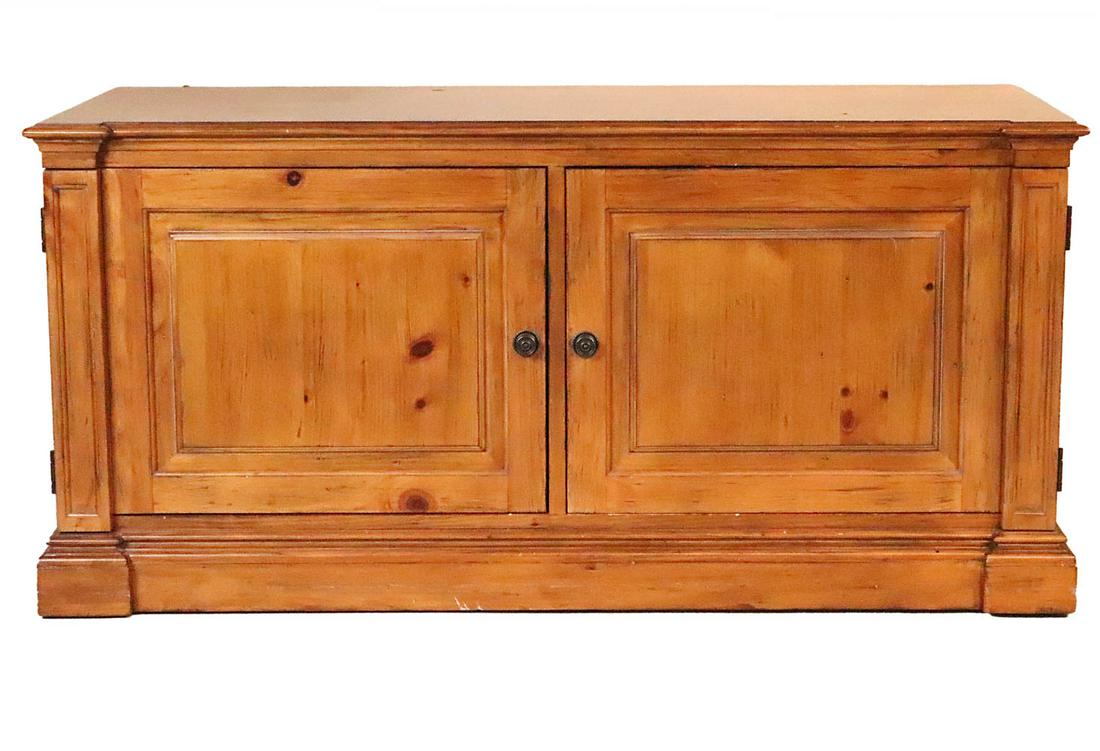 Georgian Style Stained Pine Entertainment Cabinet (1 of 11)
