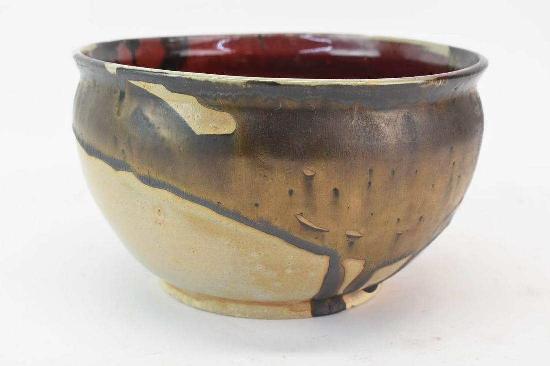 Modern Ceramic Serving Bowl (1 of 5)