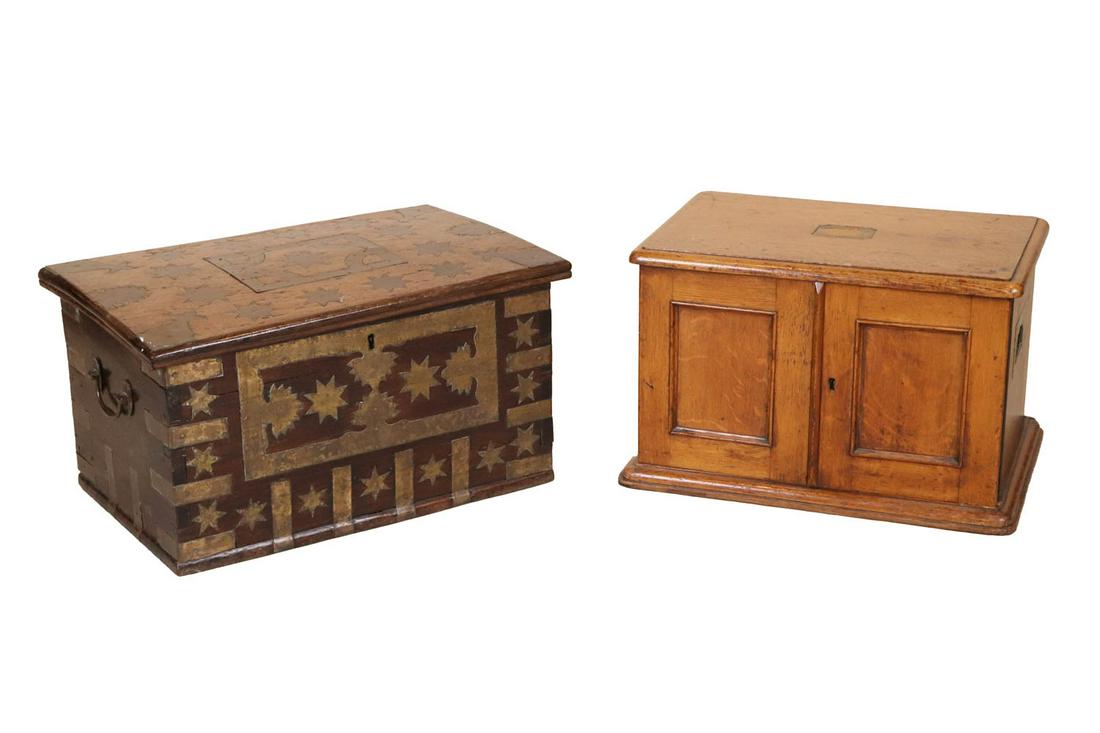 Regency Brass-Inlaid Walnut Traveling Chest (1 of 16)