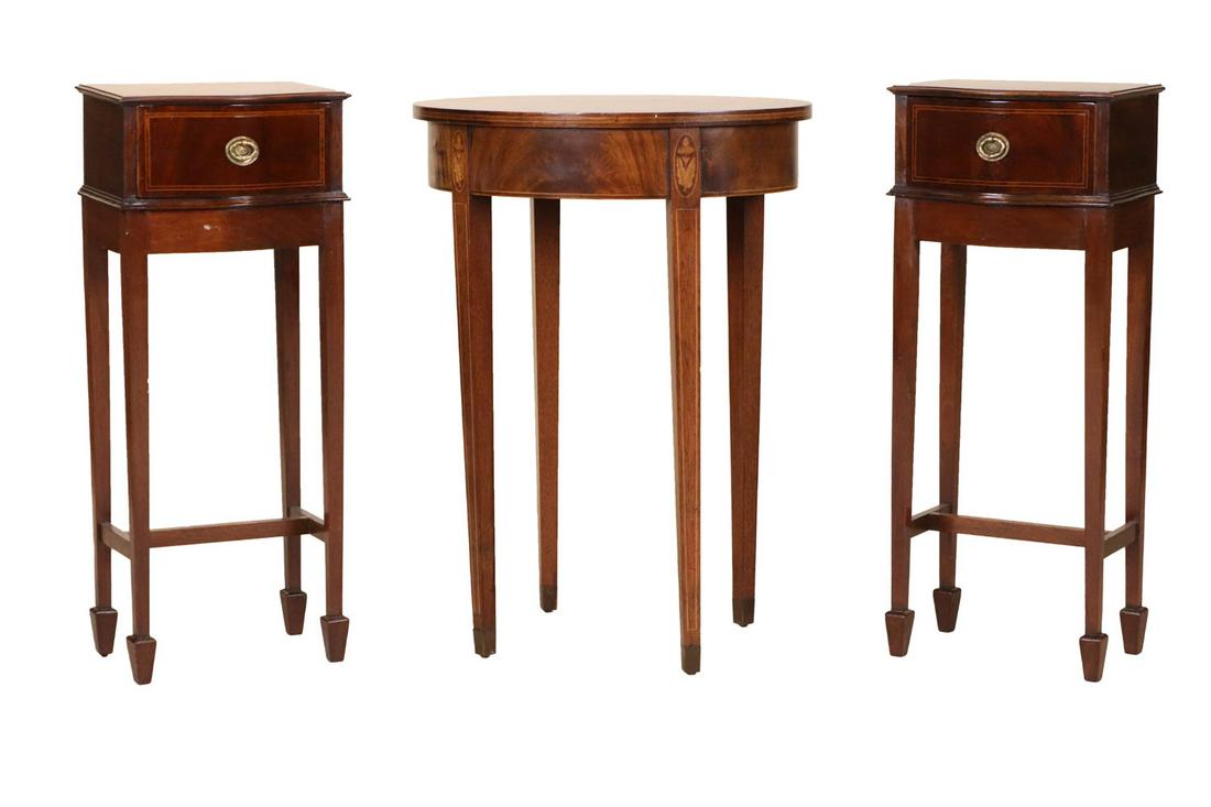 Federal Style Inlaid Mahogany Occasional Table (1 of 13)