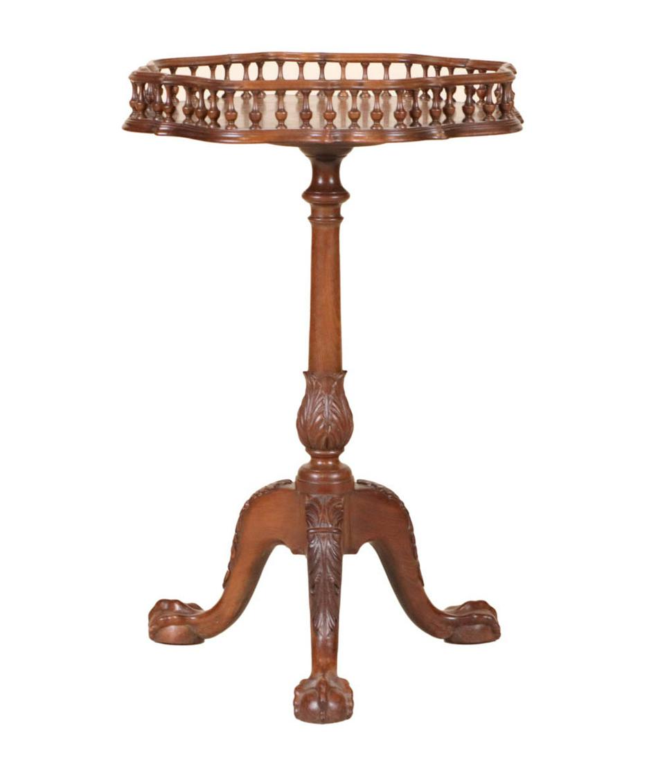 Regency Style Mahogany Candlestand (1 of 9)