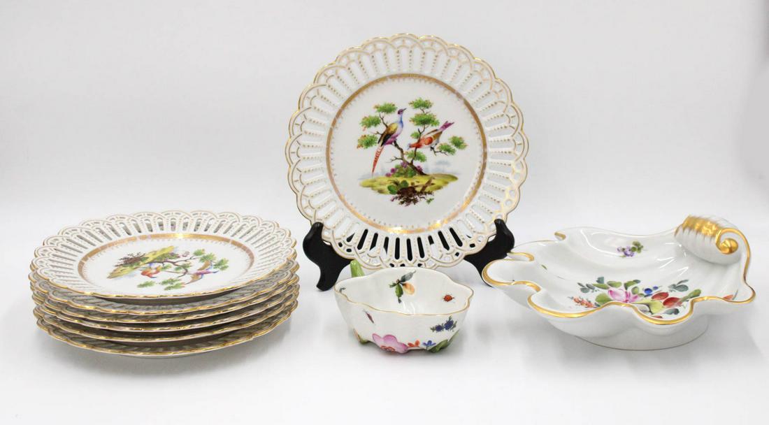 Herend Market Garden Leaf and Shell Dishes (1 of 9)