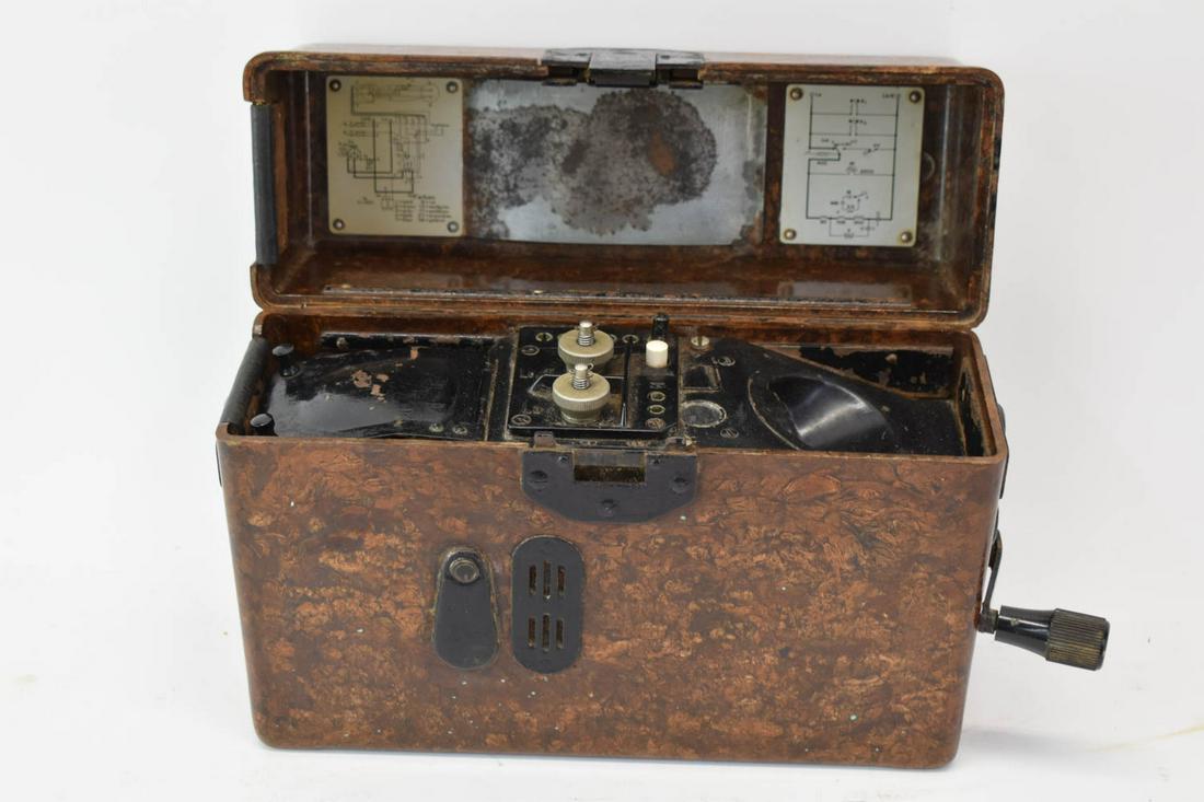 German WWII Feldfernsprecher 33 Field Telephone (1 of 9)