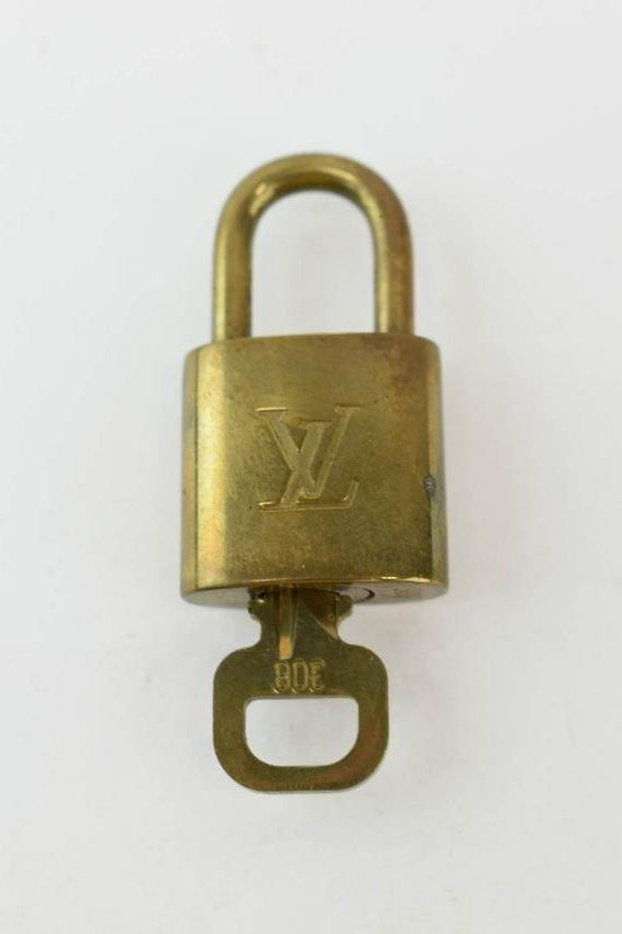 Louis Vuitton Brass #308 Padlock & Key, Paris (1 of 4)