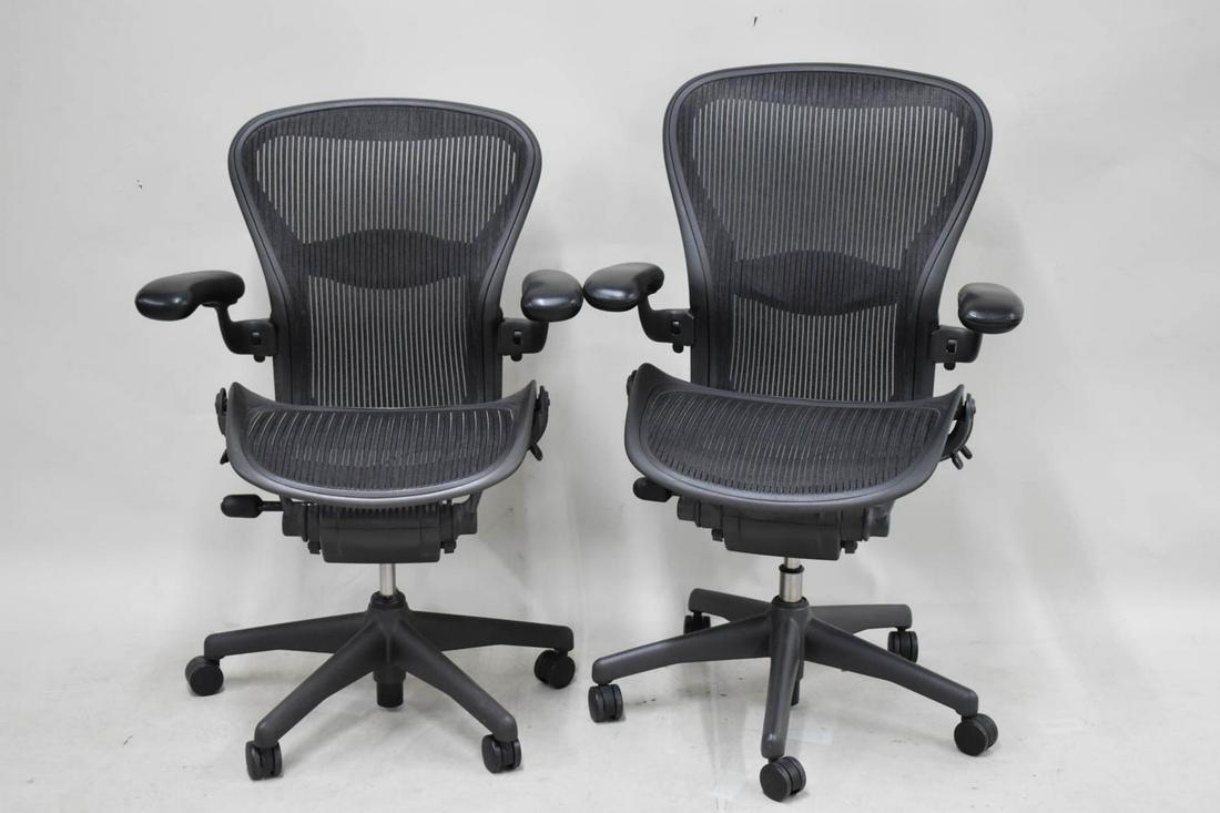 Near Pair of Herman Miller Office Chairs (1 of 13)