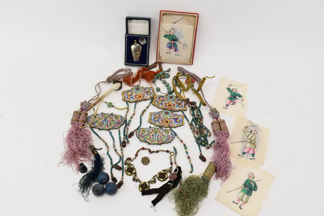 Group of Asian Decorative Objects (1 of 10)