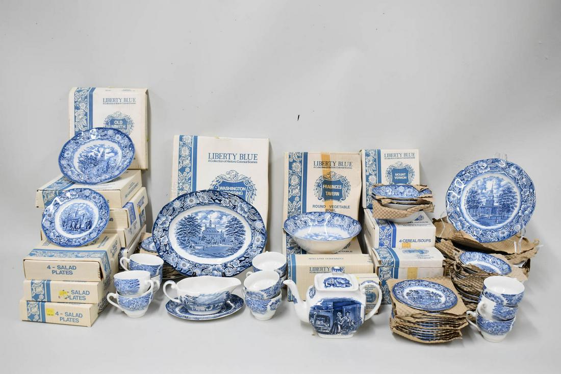 Liberty Blue Service for Twelve (1 of 7)