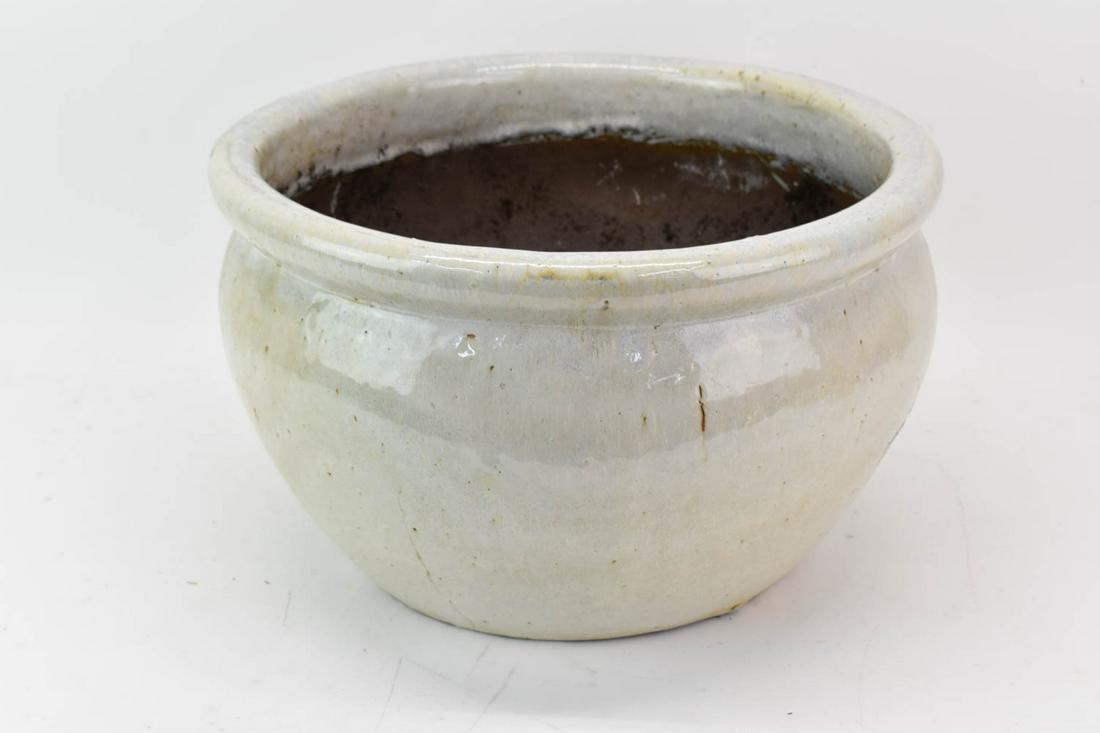 White Glazed Earthenware Planter (1 of 3)