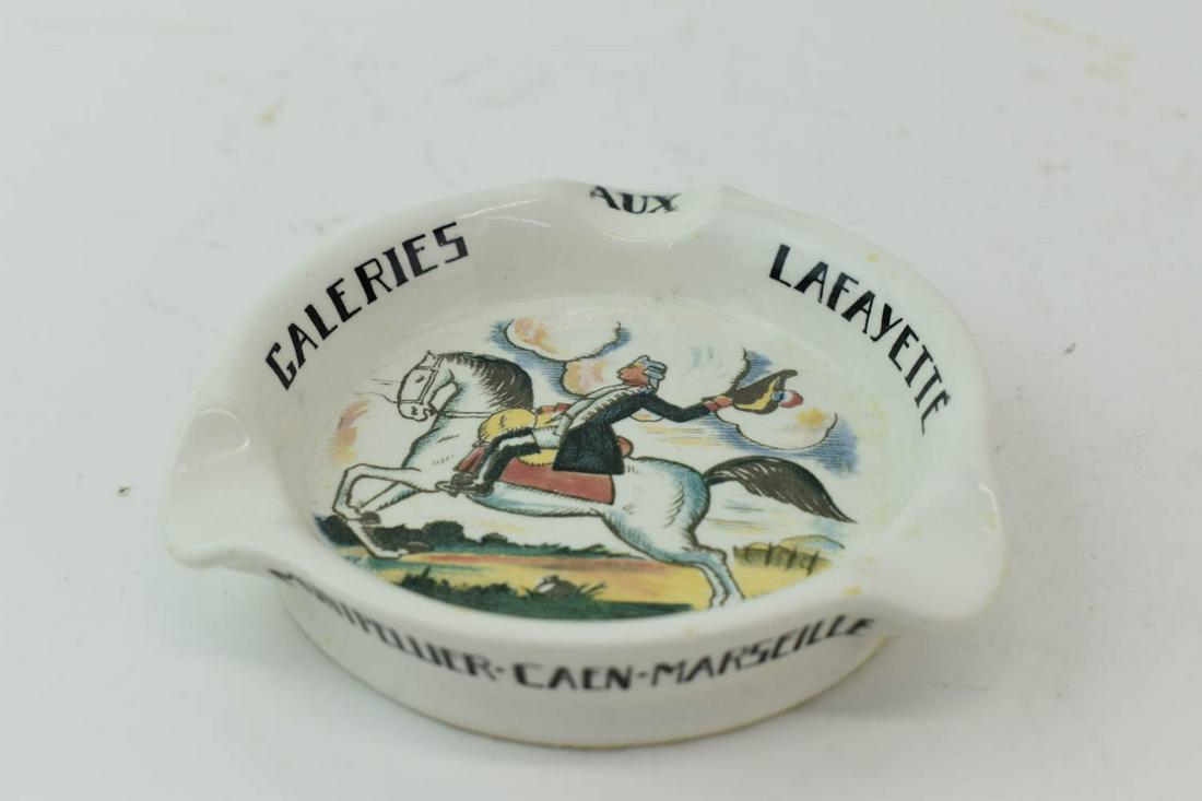 Vintage "Galleries Aux Lafayette Paris" Porcelain: Vintage "Galleries Aux Lafayette Paris" Porcelain, porcelaine ashtray Made in France, "Edition de la Maittrise", 5"d, used condition.