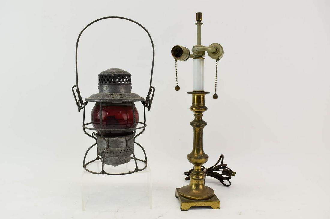 Vintage Adlake Kerosene Railroad Lantern (1 of 6)