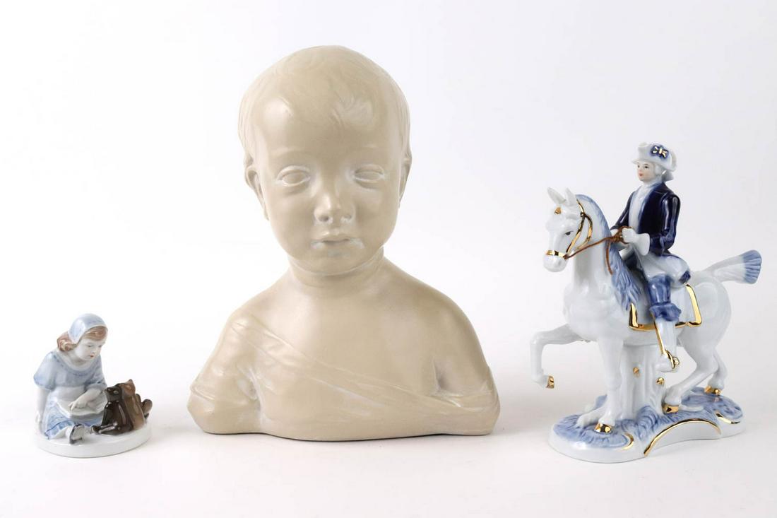 Rosenthal Porcelain Figure of Girl Reading (1 of 14)