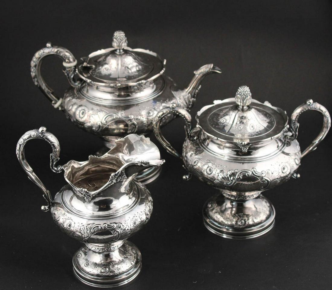 Hayes and Robbins Coin Silver Tea Set (1 of 12)