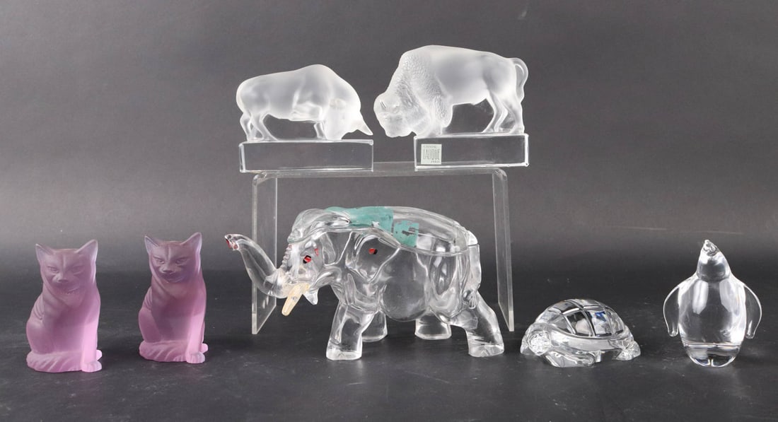 Lalique Frosted & Colorless Glass Bull and Bison (1 of 9)