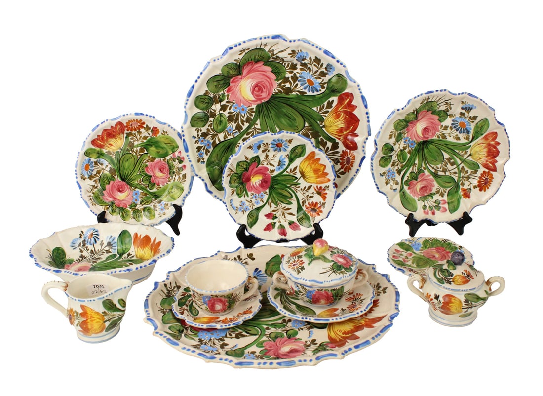 J.W. & Co. Nova Flower Dinner Service (1 of 18)