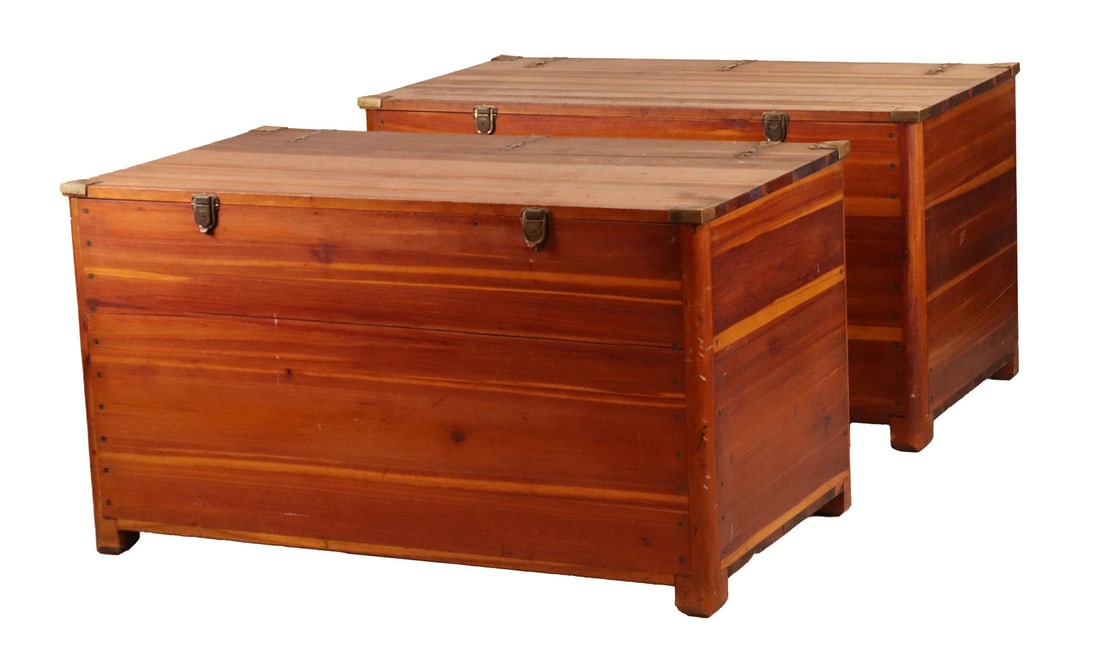 Two Brass-Mounted Teak Blanket Chests (1 of 12)