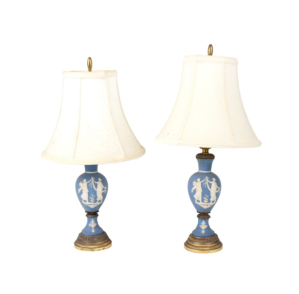 Pair of Wedgwood Style Porcelain Table Lamps (1 of 11)