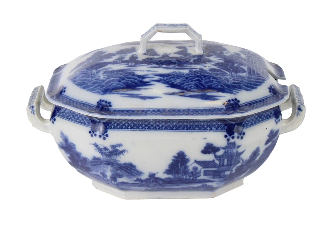 English Pearlware Transfer-Decorated Tureen (1 of 8)