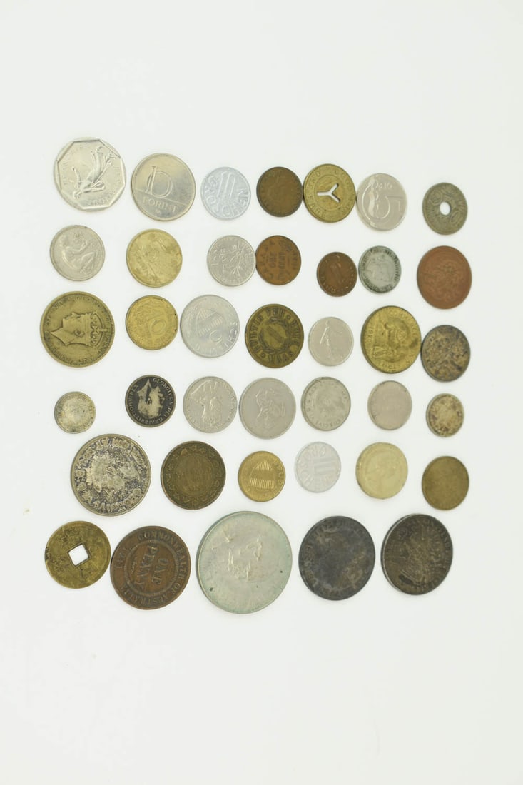 Group of Assorted Foreign Coins (1 of 8)