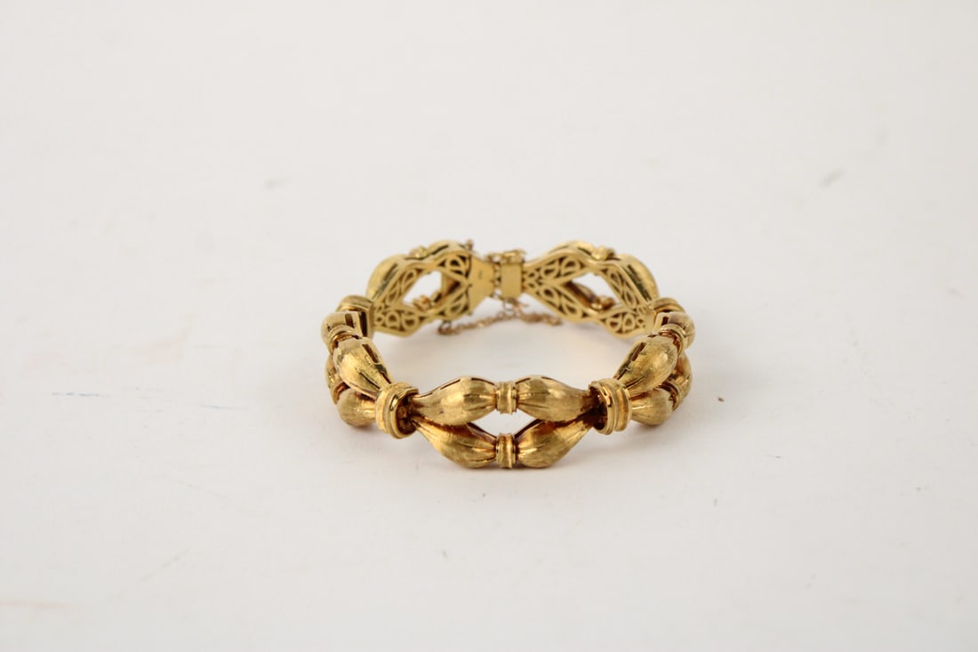 18K Brushed Yellow Gold Link Bracelet (1 of 5)