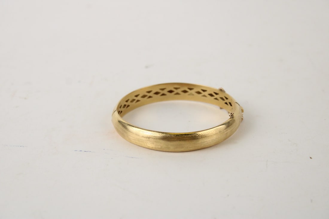 18K Brushed Yellow Gold Hinged Bangle Bracelet (1 of 4)