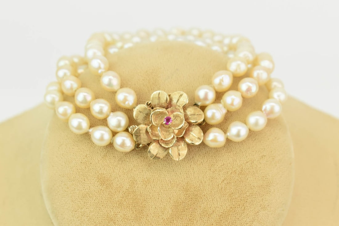 14K and 5mm Three Strand Pearl Bracelet (1 of 8)