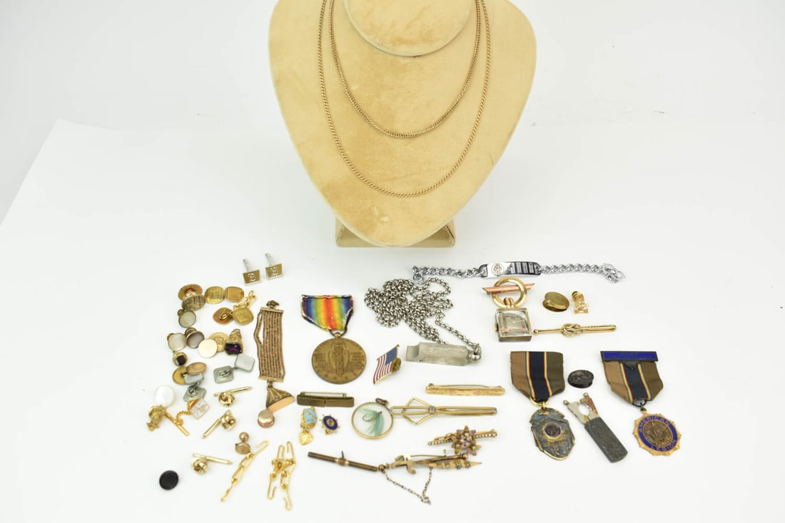 14K Yellow Gold Watch Fob 17"l Chain (1 of 20)