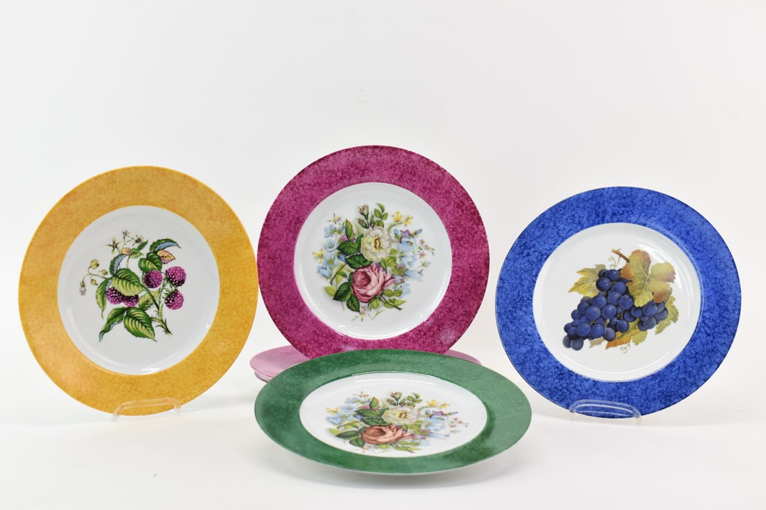 Set of Six Laure Japy Limoges Plates: Set of Six Laure Japy Multi Color Limoge Plates. Use condition, one has 2 small hairlines to underside. 10" diameter