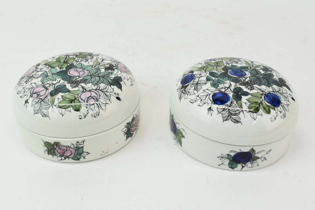 Two Modern Arabia Finland Floral Decorated Boxes (1 of 9)