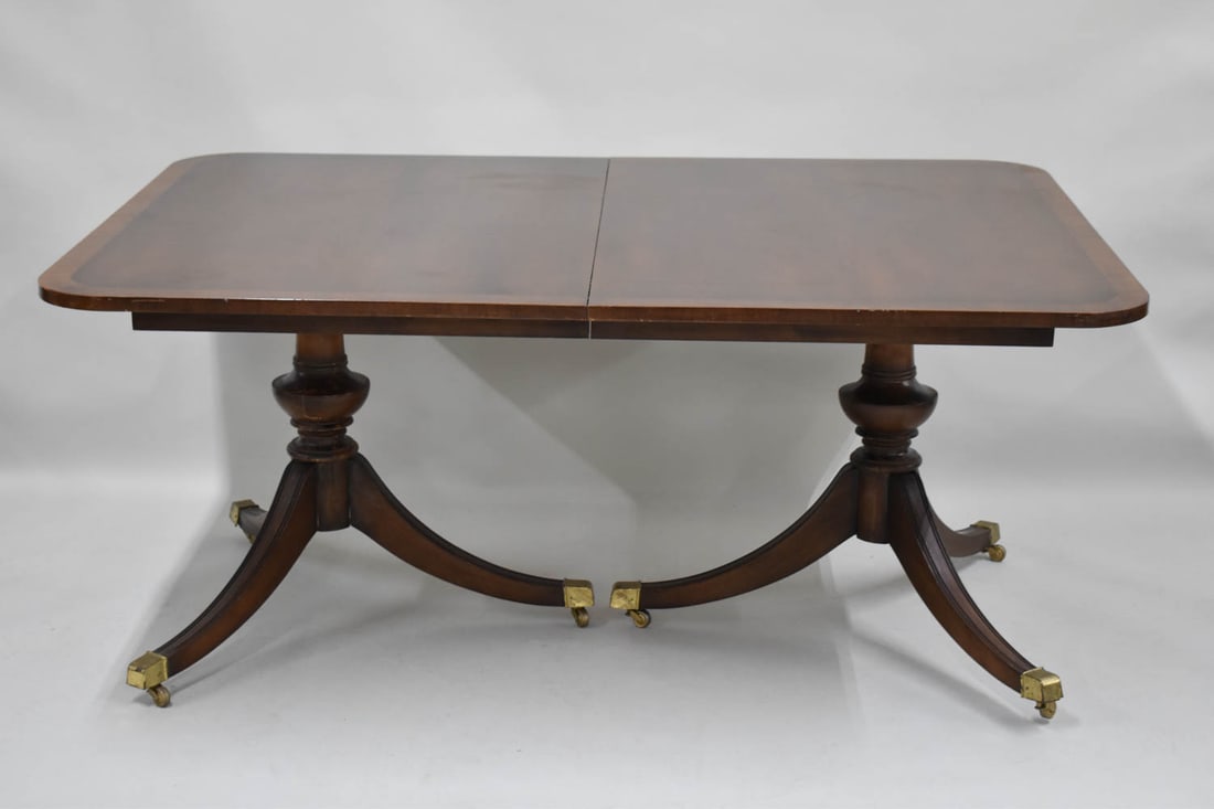 Duncan Phyfe Style Mahogany Dining Table (1 of 5)