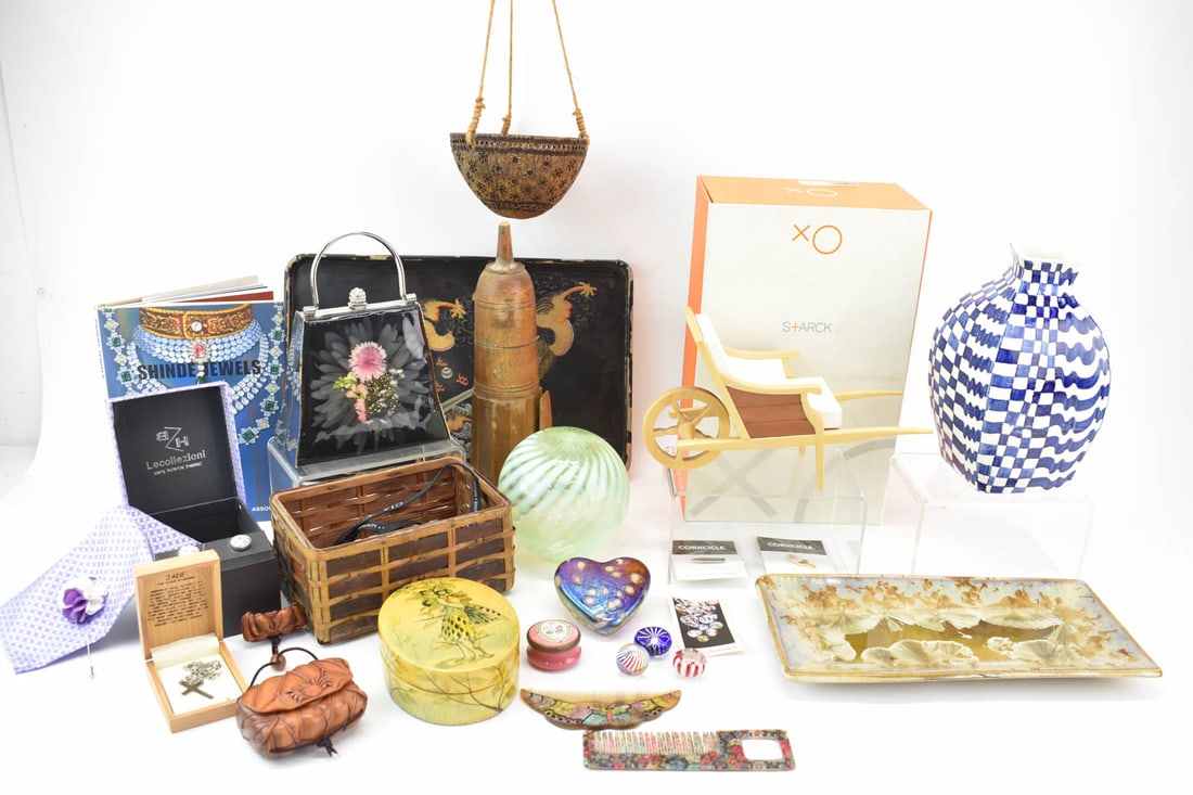 Mini Ceci N'est Pas Une Brouette Philippe Starck: Mini Ceci N'est Pas Une Brouette Philippe Starck in its box, along with floral and rhinestone clasp purse, Lecollezioni cuff links, pocket square, and stick pin in box, Shinde Jewels book, art glass s