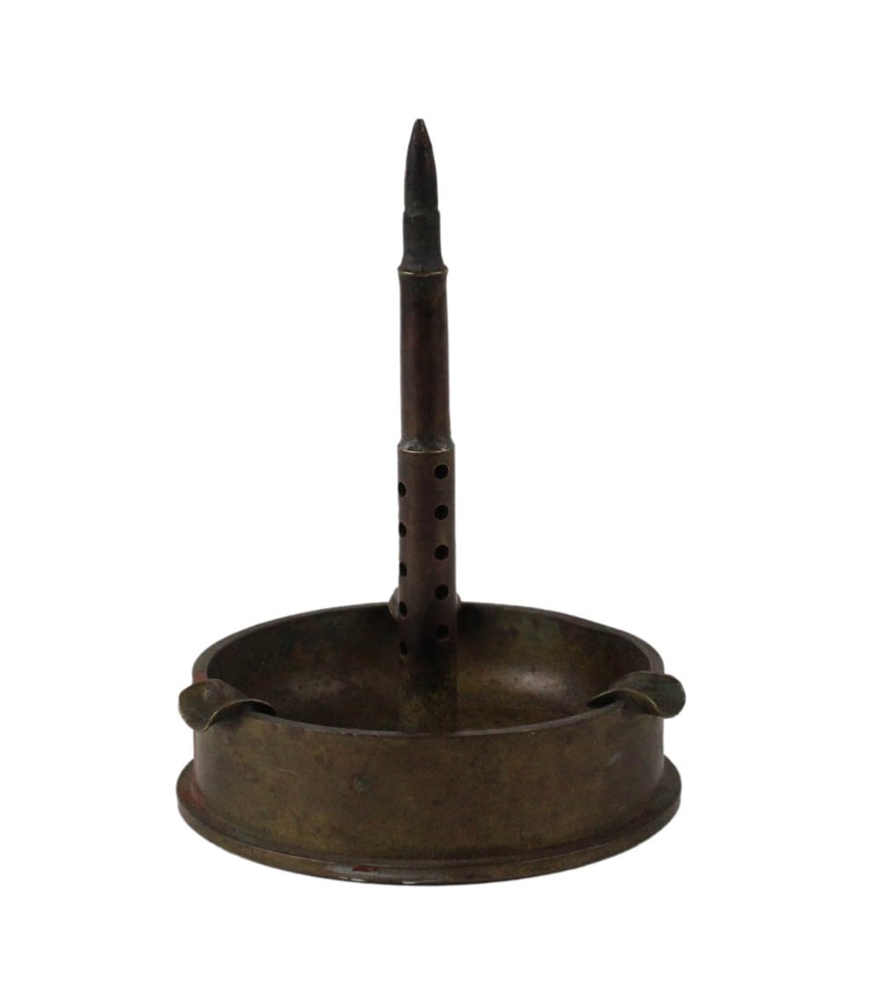 WWII Trench Art Ashtray (1 of 7)