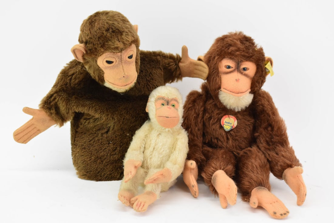 Three Assorted Steiff Monkeys (1 of 6)