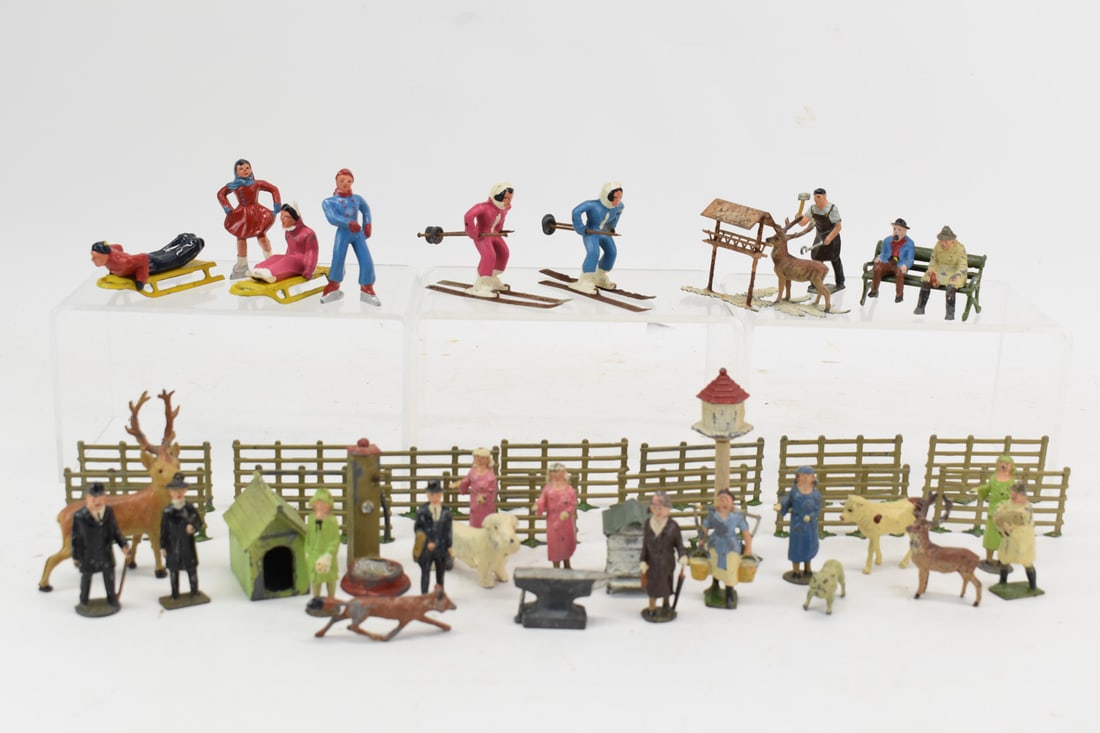 Lot of Vintage English Metal Painted Figures (1 of 13)