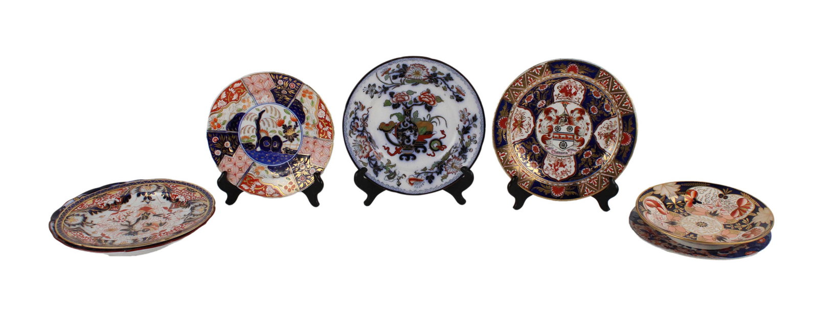 Group of Imari Style Porcelain Plates and Bowls (1 of 15)