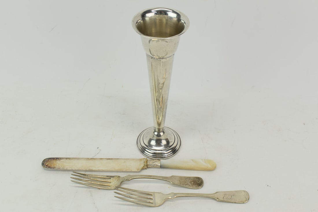 Alvin Sterling Silver Vase (1 of 8)