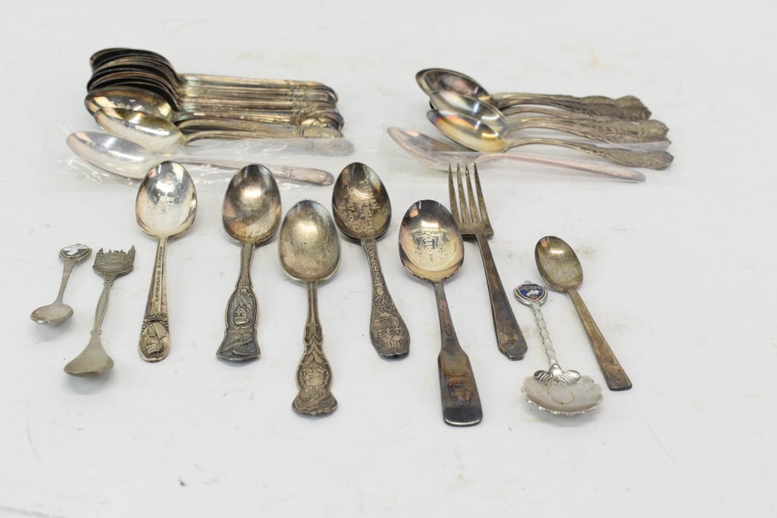 Group of Assorted Silver Plated Souvenir Spoons (1 of 13)