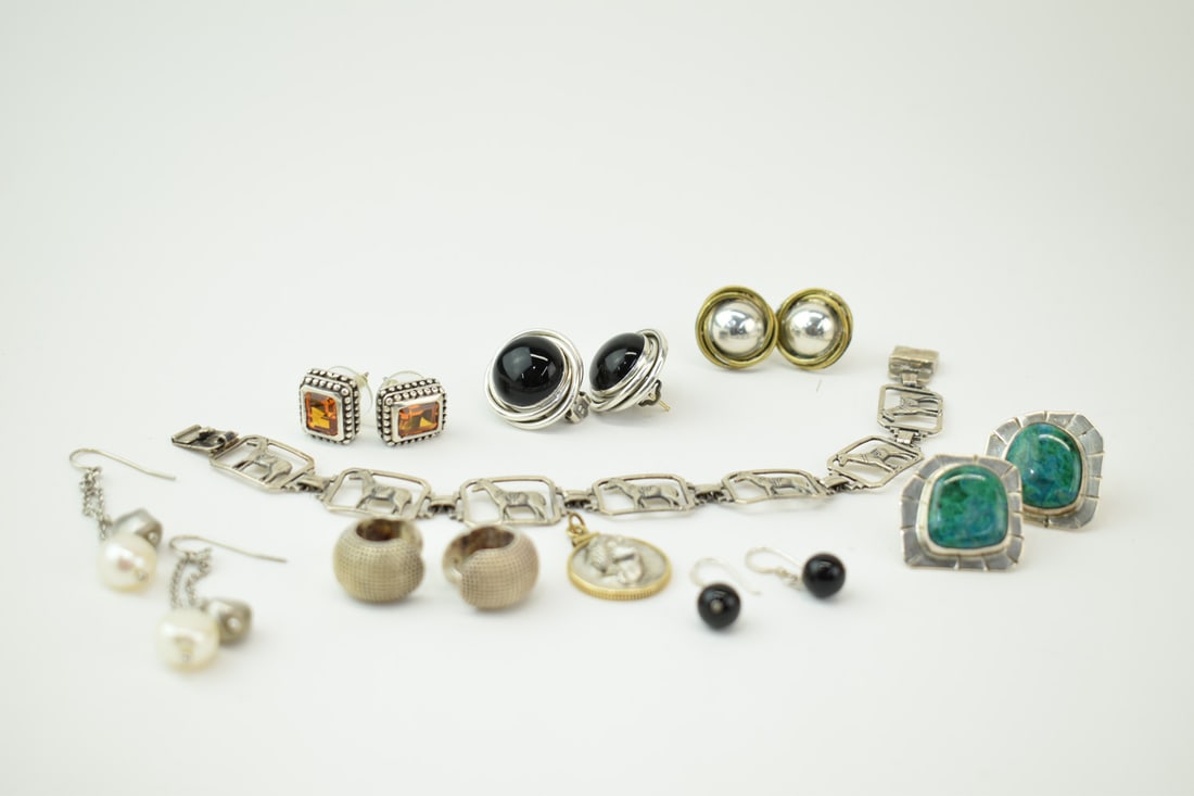 Group of Assorted Ladies' Sterling Silver Jewelry (1 of 12)