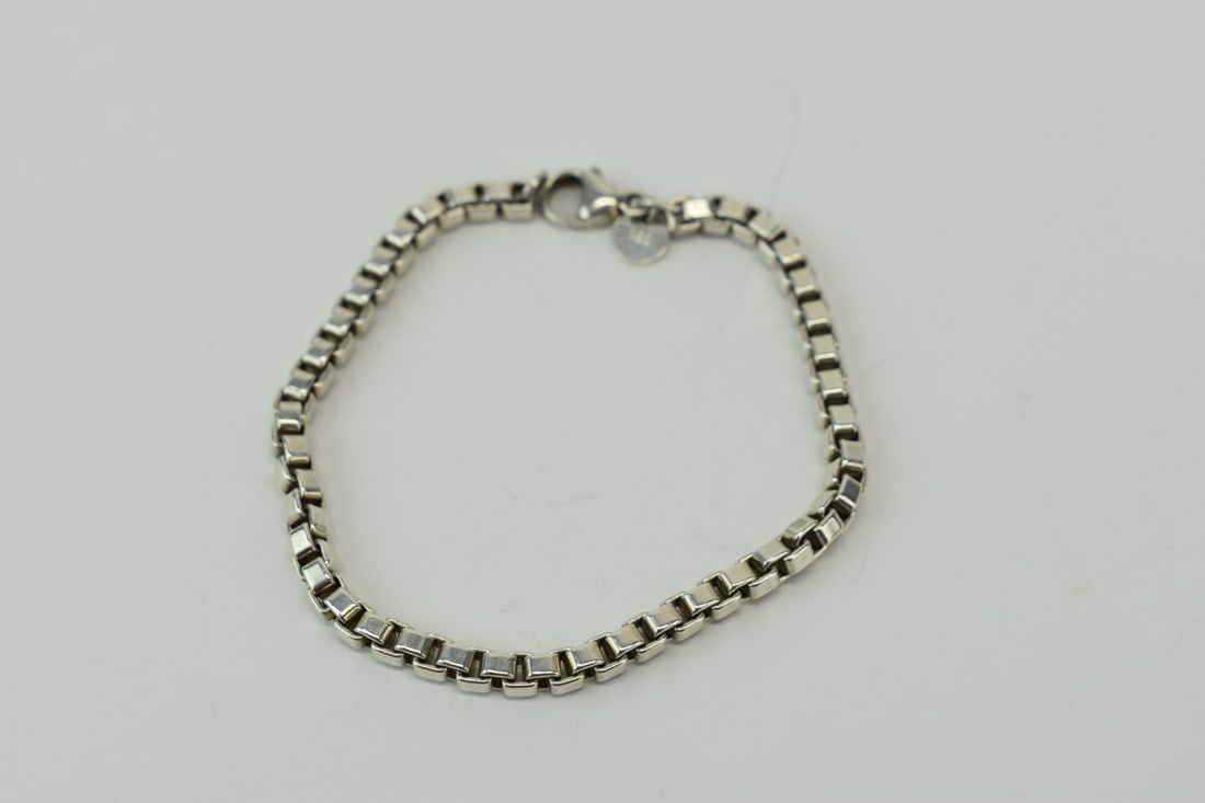 Tiffany & Co Sterling Silver Box Chain Bracelet (1 of 3)
