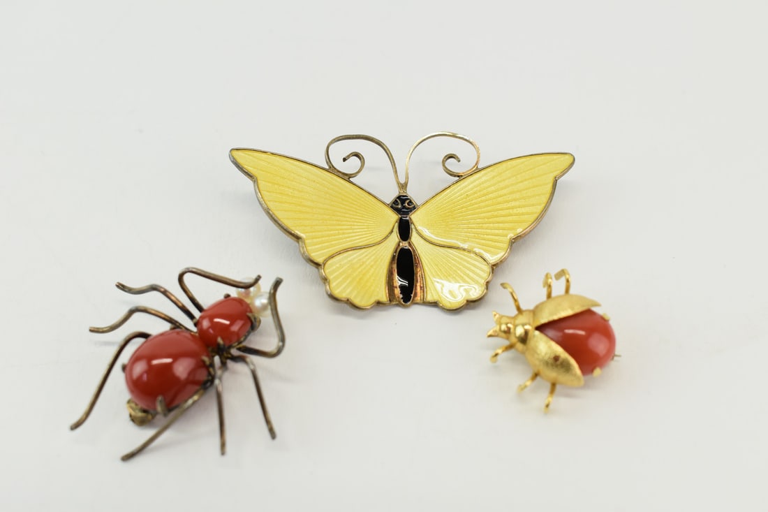 18K Yellow Gold & Carnelian Insect Pin (1 of 9)
