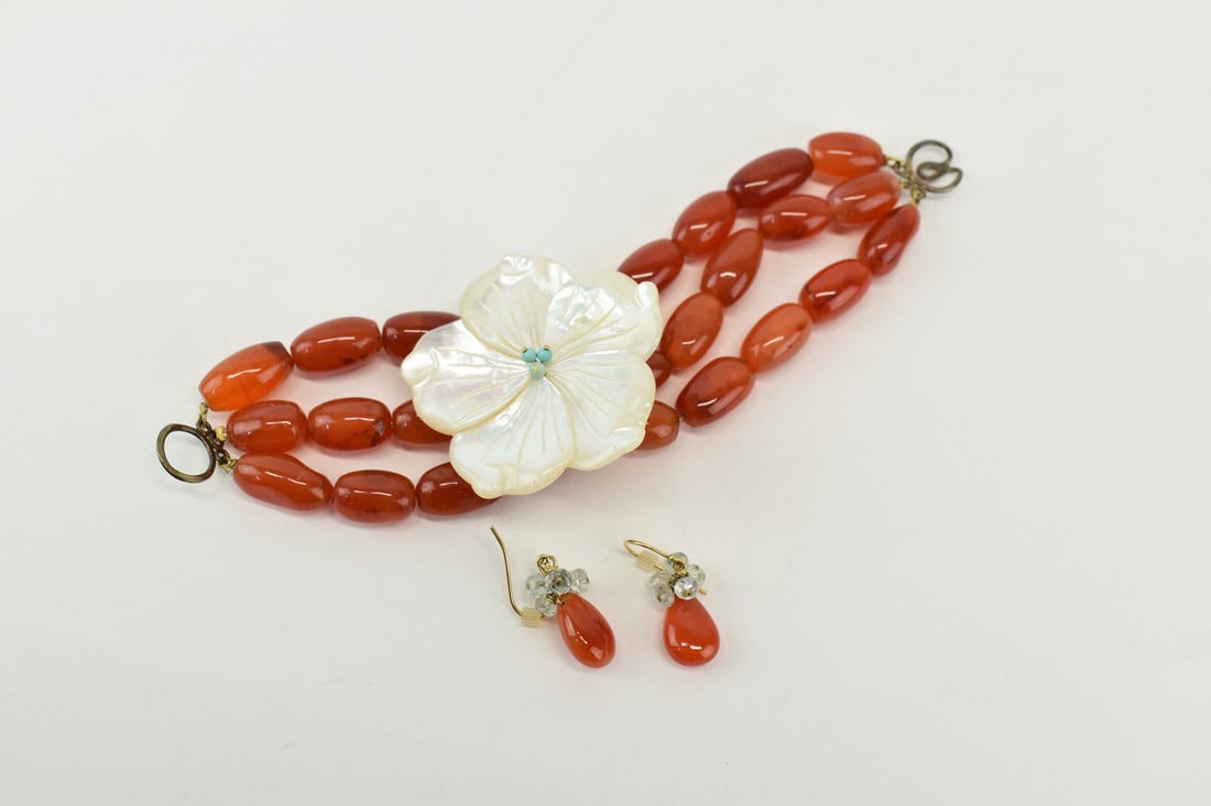 Studio Amber Color Crystal Beaded Pearl Bracelet (1 of 6)