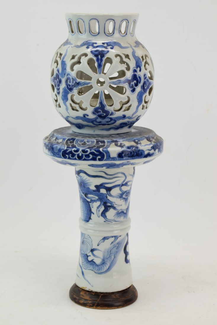 Asian Blue and White Porcelain Lantern: Asian Blue and White Porcelain Lantern with dragon decoration. Used condition, wear, worn, chips. 14 3/4" tall x 6 1/2" diameter