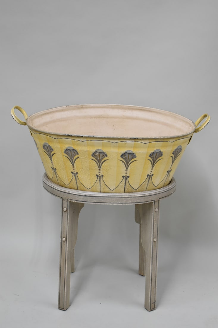 Large Hand Painted Galvanized Wash Basin on Stand (1 of 8)