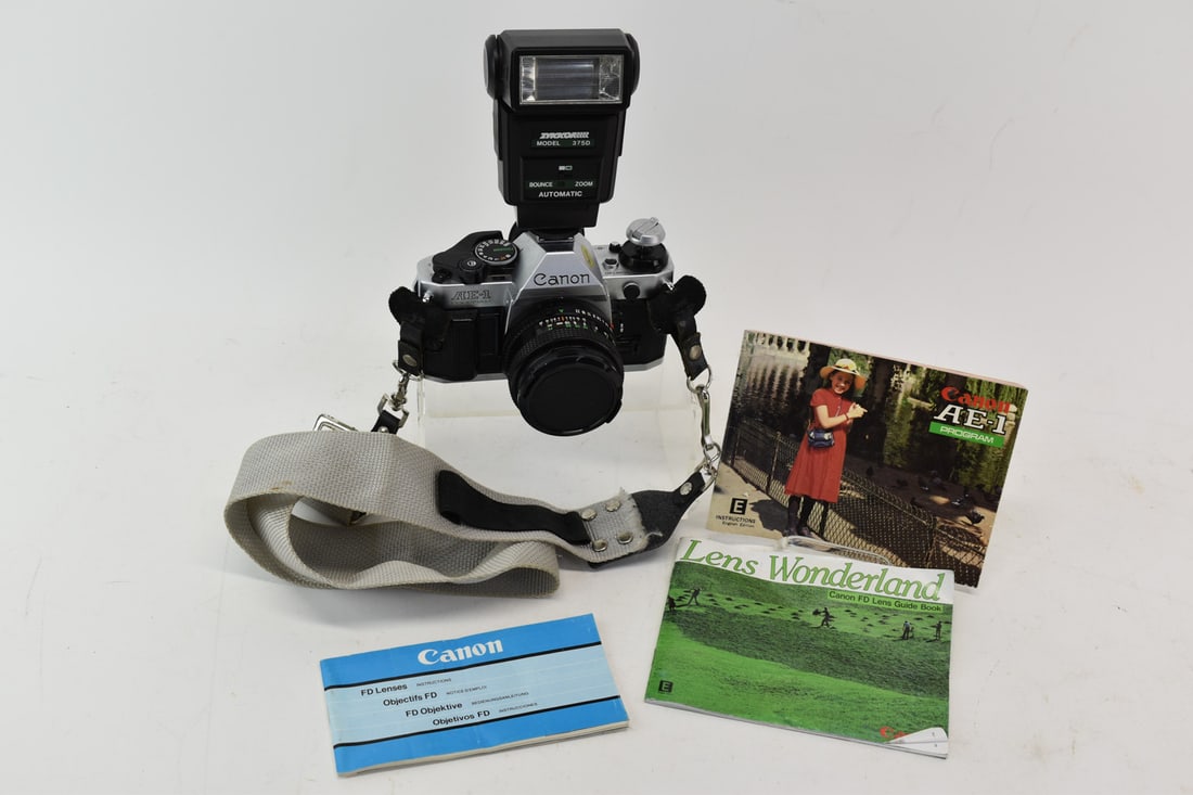 Vintage Canon AE1 35mm Camera (1 of 8)