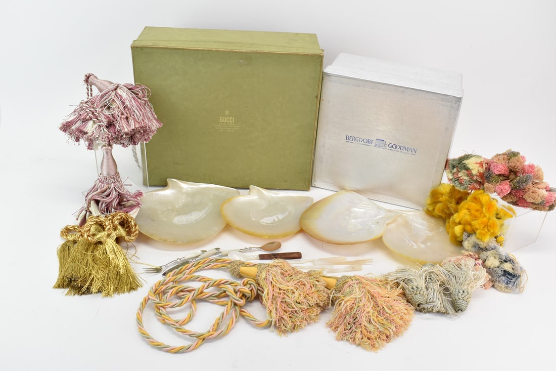 Vintage Gucci Green Box (1 of 20)