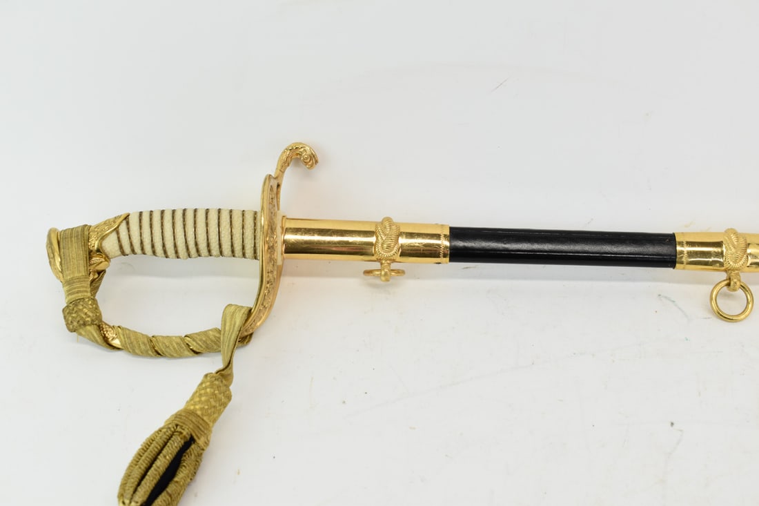 United States Navy Presentation Sword (1 of 11)