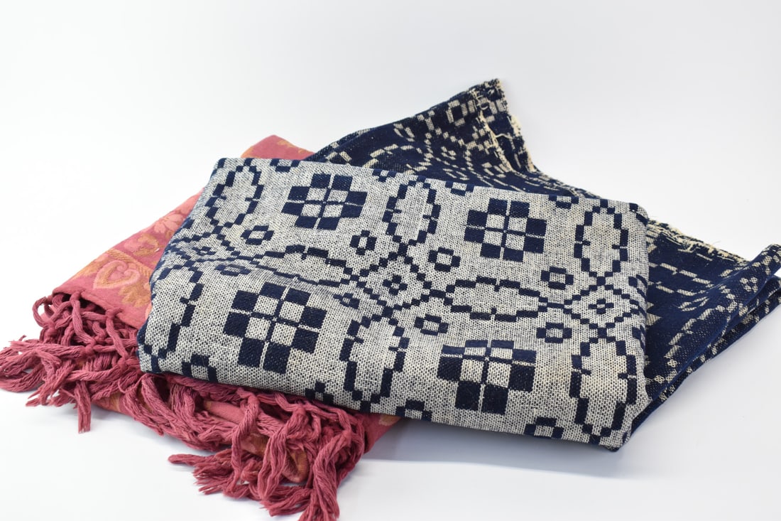 Two Antique Jacquard Blue & White Coverlet Panels (1 of 14)